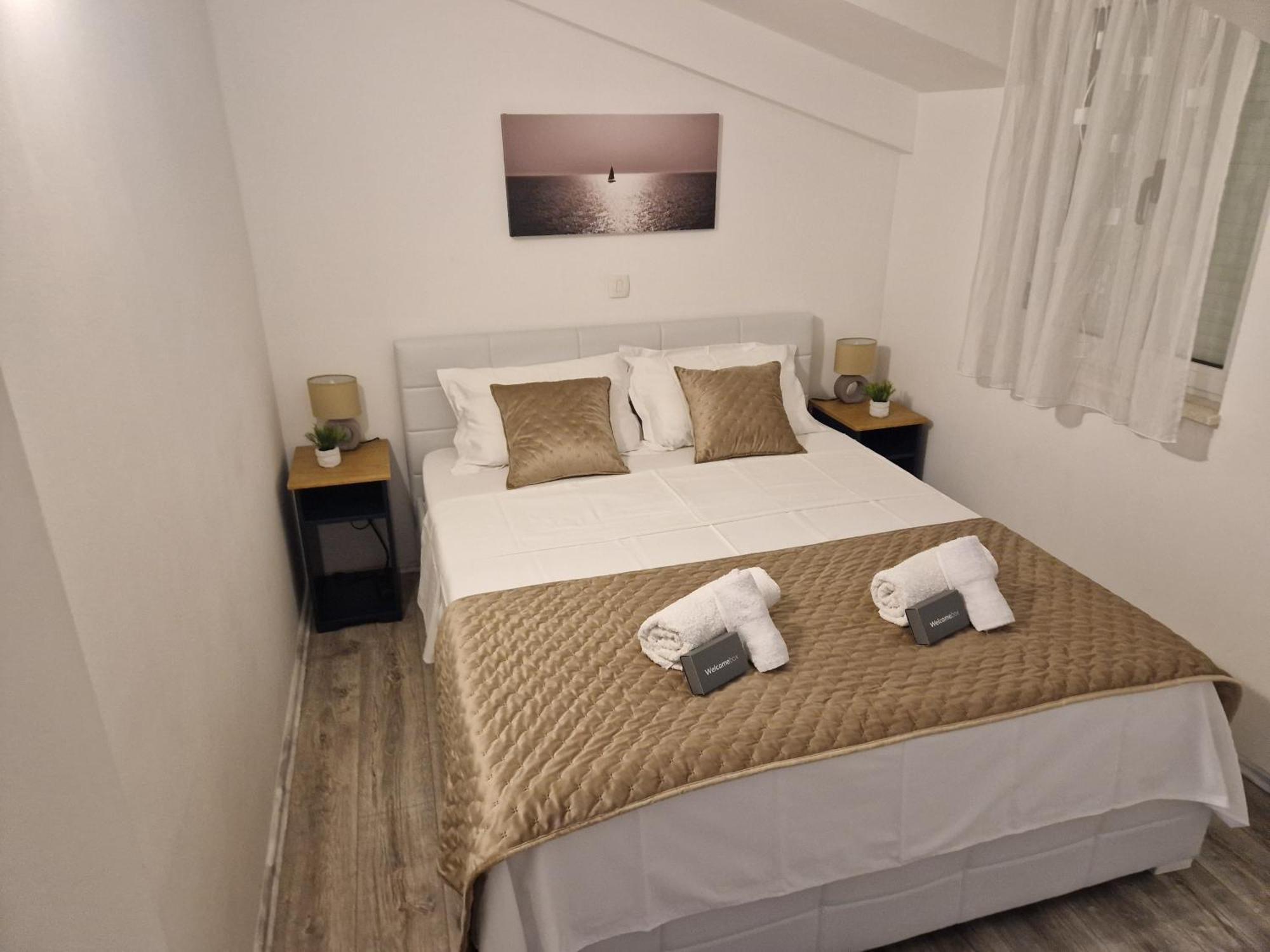 Apartments Mb Kaštela Εξωτερικό φωτογραφία