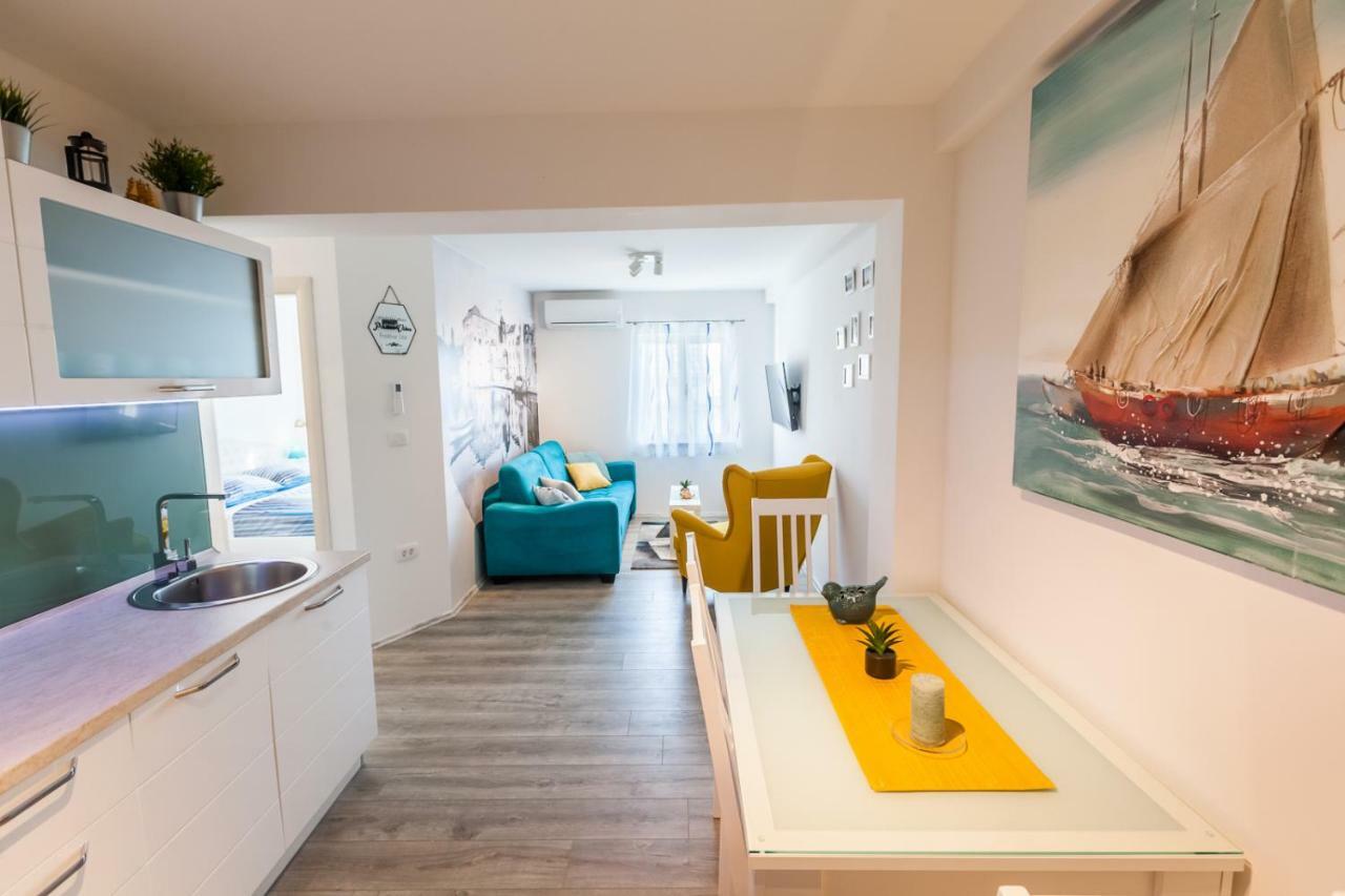 Apartments Mb Kaštela Εξωτερικό φωτογραφία
